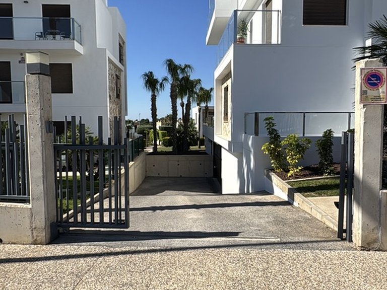 Town House for Sale in Costa Blanca Orihuela Costa, Alicante 24