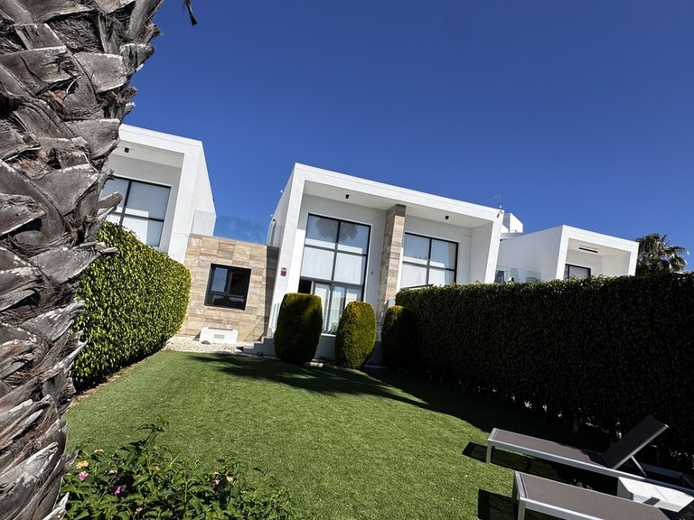 Town House for Sale in Costa Blanca Orihuela Costa, Alicante 4