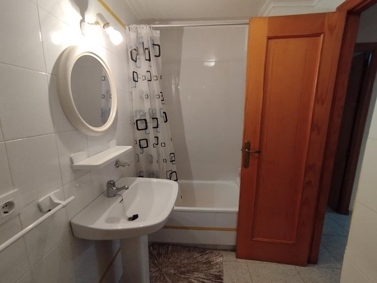 Apartment for Sale in Torrevieja, Alicante 25