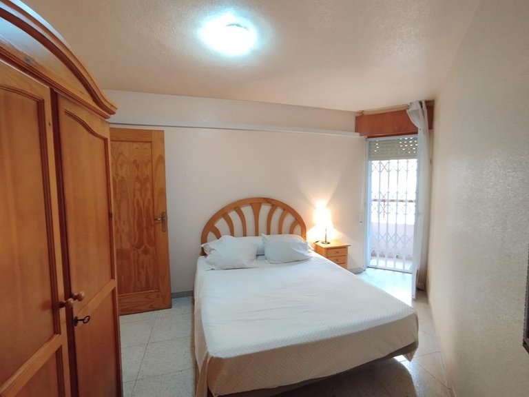 Apartment for Sale in Torrevieja, Alicante 28