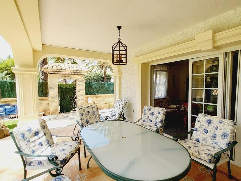 Villa for Sale in Costa Blanca Orihuela Costa, Alicante 8