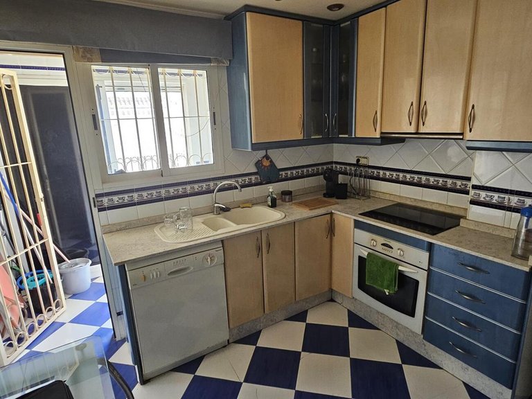 Apartment for Sale in Costa Blanca Torrevieja, Alicante 15