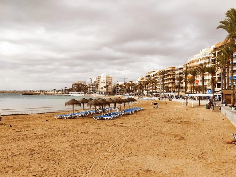 Apartment for Sale in Costa Blanca Torrevieja, Alicante 37