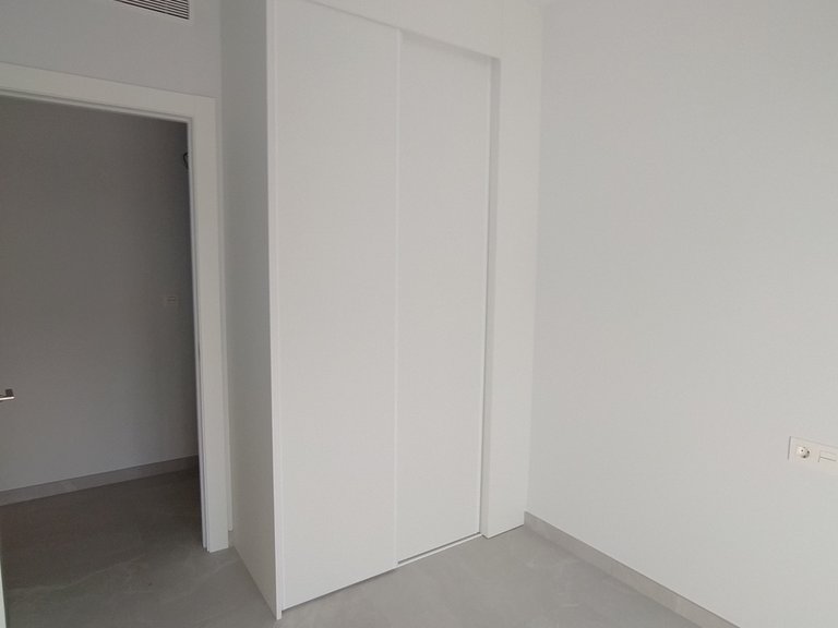 Apartment for Sale in Costa Blanca Torrevieja, Alicante 19