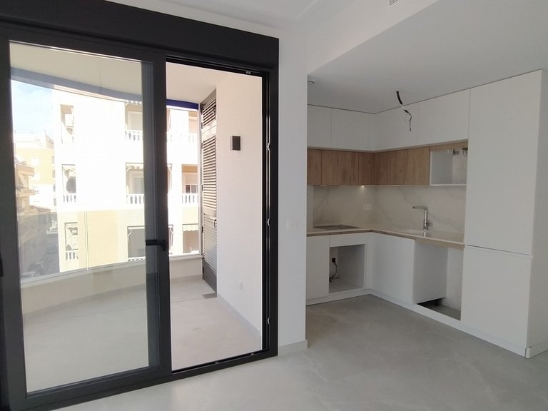 Apartment for Sale in Costa Blanca Torrevieja, Alicante 40