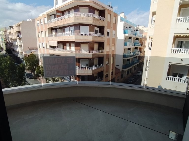 Apartment for Sale in Costa Blanca Torrevieja, Alicante 49