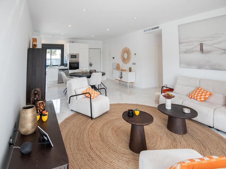 Villa for Sale in Inland Pinar De Campoverde, Alicante 11