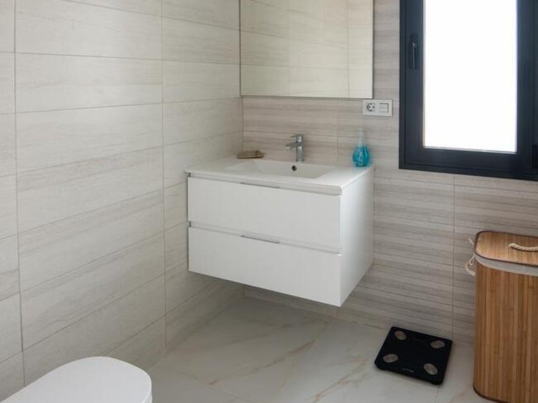 Villa for Sale in Inland Pinar De Campoverde, Alicante 24