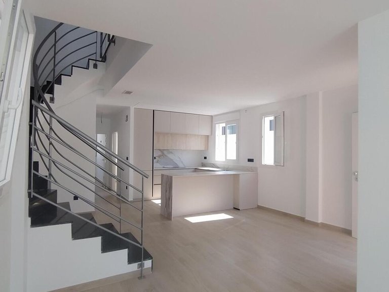 Penthouse for Sale in Costa Blanca Torrevieja, Alicante 27