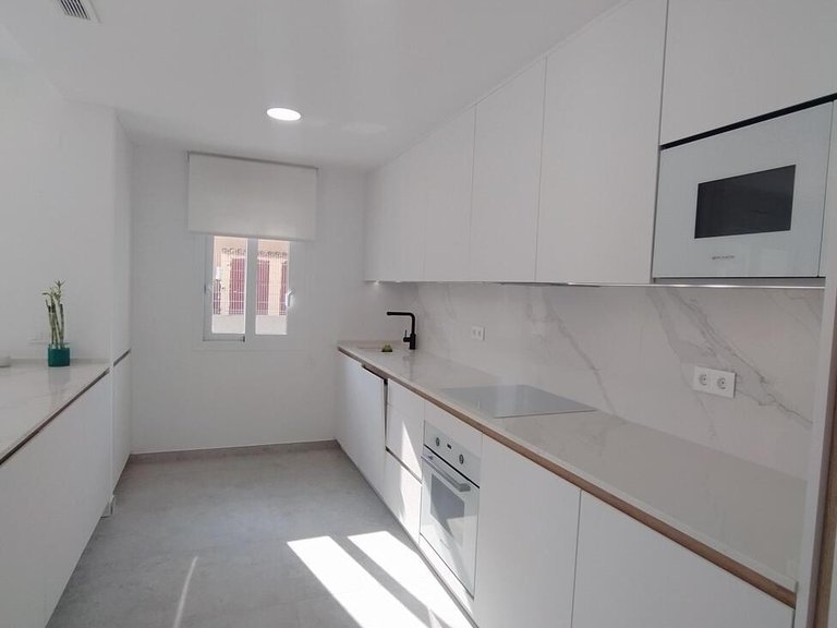 Apartment for Sale in Costa Blanca Torrevieja, Alicante 11