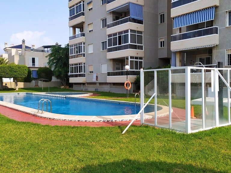 Apartment for Sale in Costa Blanca Torrevieja, Alicante 42