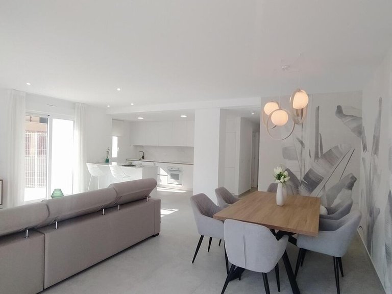 Apartment for Sale in Costa Blanca Torrevieja, Alicante 5