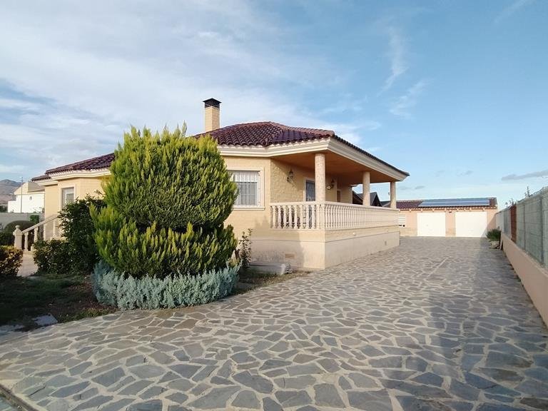 Villa for Sale in Inland Orihuela, Alicante 47