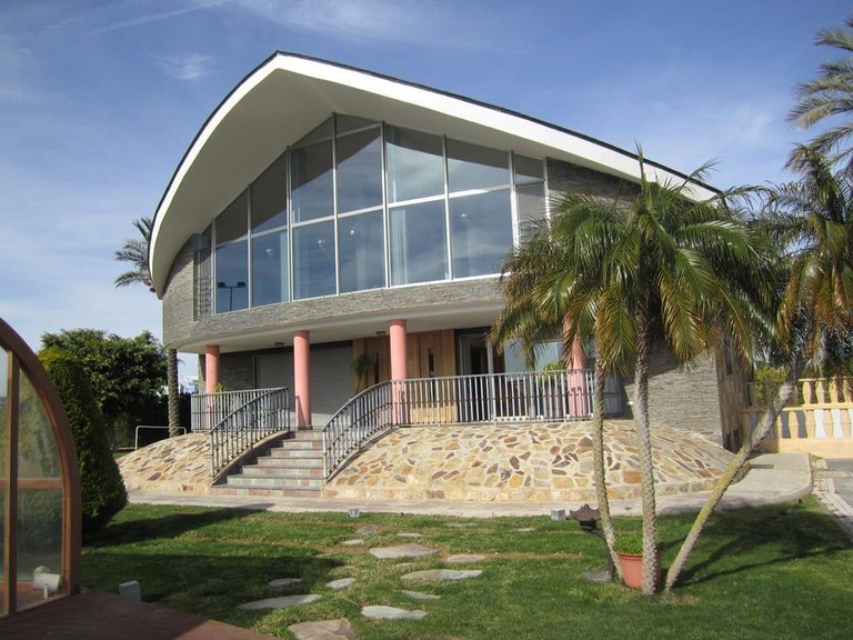 Villa for Sale in Costa Blanca Los Montesinos, Alicante 1