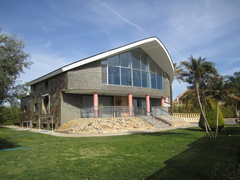 Villa for Sale in Costa Blanca Los Montesinos, Alicante 2