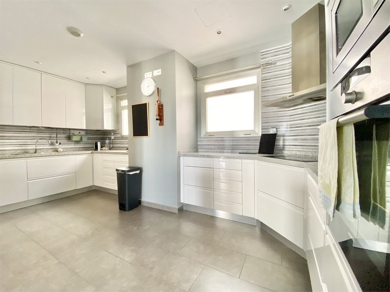 Apartment for Sale in Costa Blanca Villamartin, Alicante 3