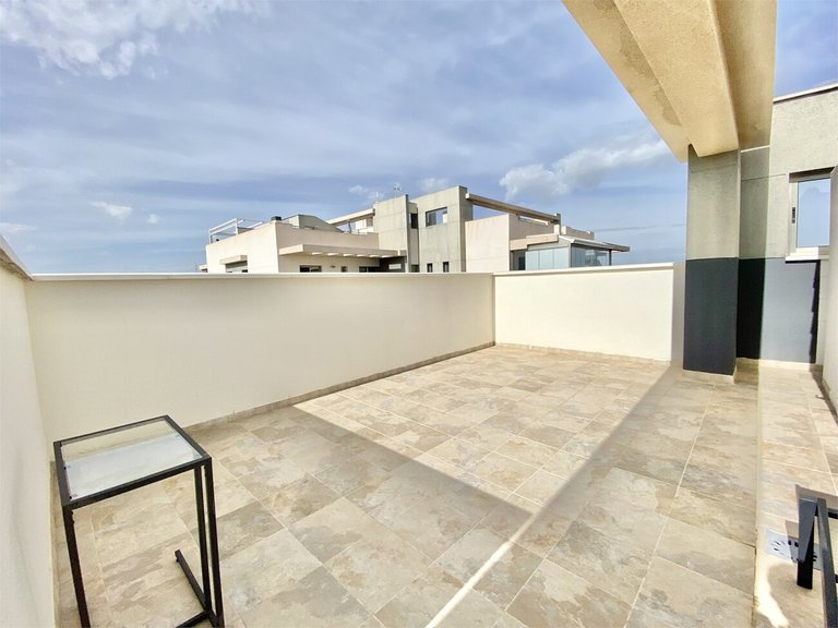 Apartment for Sale in Costa Blanca Villamartin, Alicante 17