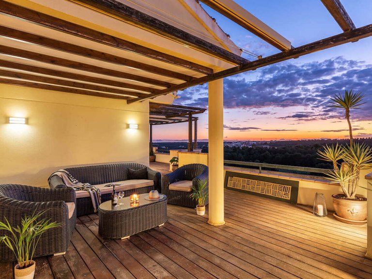 Apartment for Sale in Costa Blanca Orihuela Costa, Alicante 1