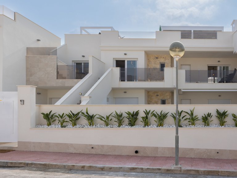 Apartment for Sale in Costa Blanca Villamartin, Alicante 1