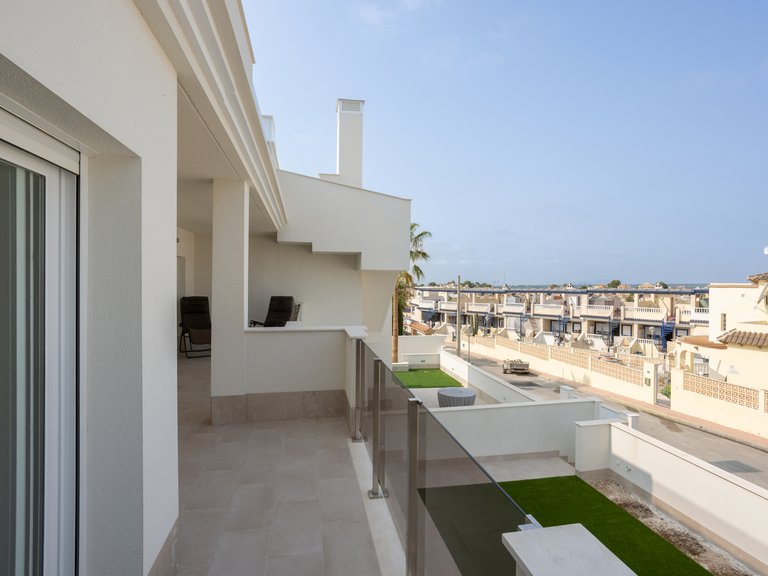 Apartment for Sale in Costa Blanca Villamartin, Alicante 5