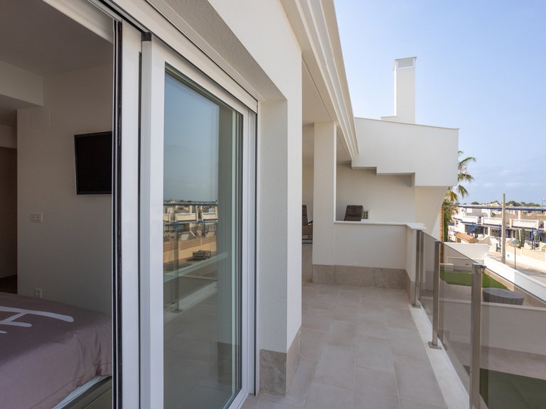 Apartment for Sale in Costa Blanca Villamartin, Alicante 6