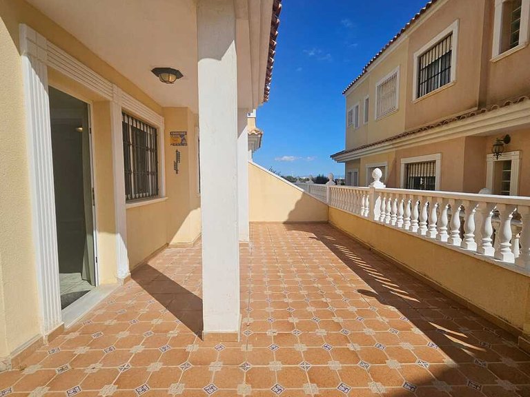 Villa for Sale in Costa Blanca Guardamar Del Segura, Alicante 1