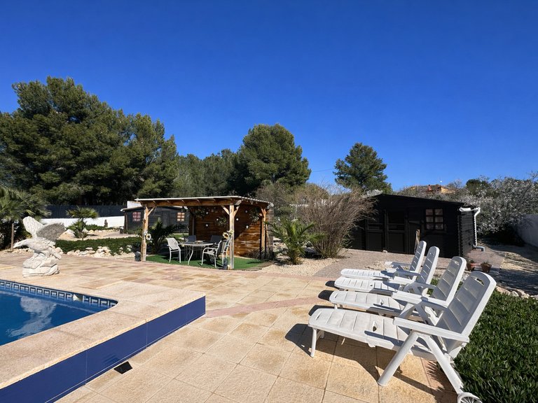 Villa for Sale in Inland Castalla, Alicante 11