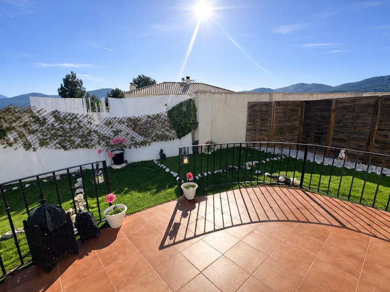 Villa for Sale in Inland Castalla, Alicante 26