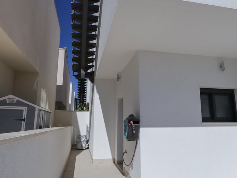 Villa for Sale in Costa Blanca Daya Vieja, Alicante 11