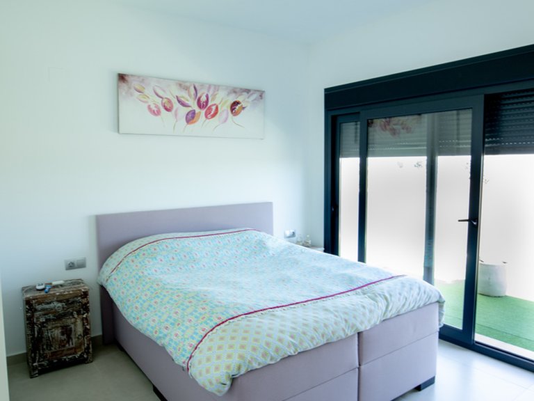 Villa for Sale in Costa Blanca Daya Vieja, Alicante 36