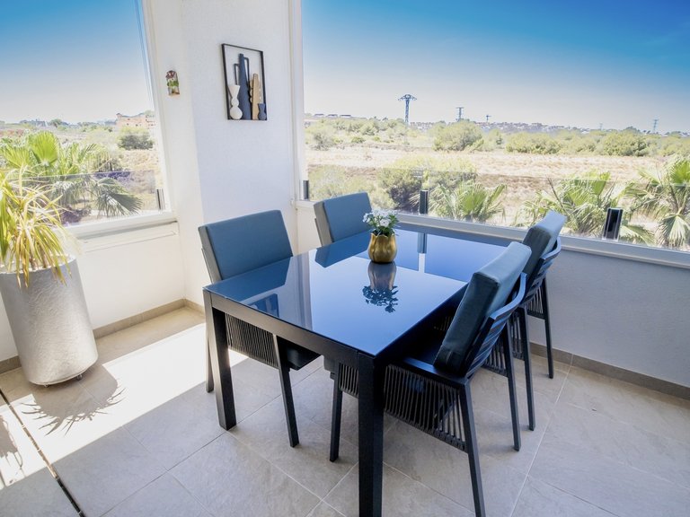 Apartment for Sale in Costa Blanca Los Altos, Alicante 2