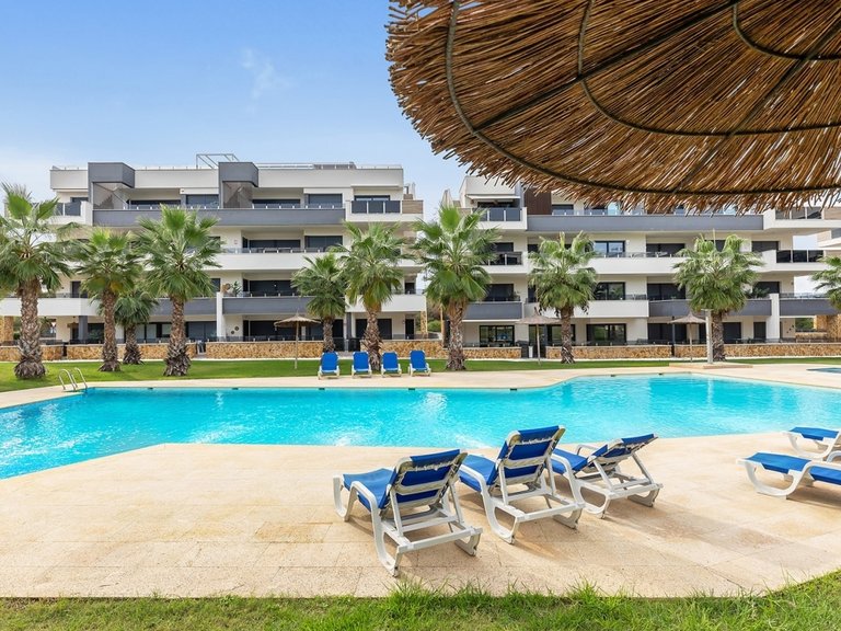 Apartment for Sale in Costa Blanca Los Altos, Alicante 1