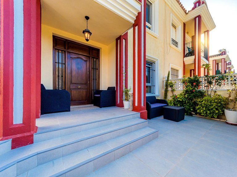 Town House for Sale in Costa Blanca Dehesa De Campoamor, Alicante 2