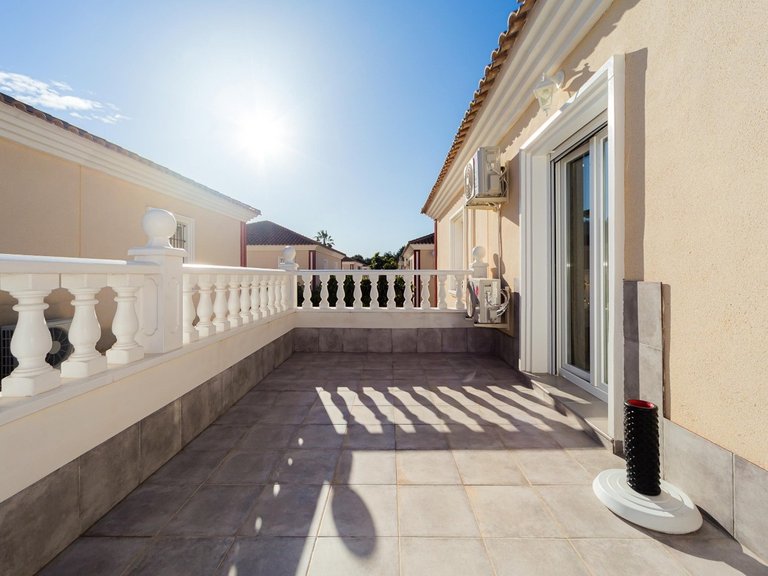 Town House for Sale in Costa Blanca Dehesa De Campoamor, Alicante 15