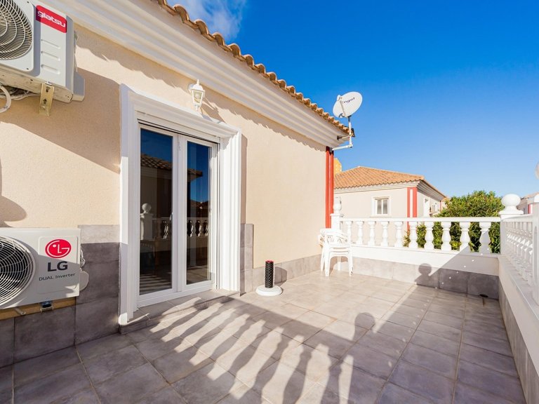 Town House for Sale in Costa Blanca Dehesa De Campoamor, Alicante 16
