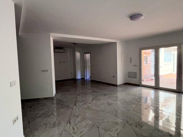 Villa for Sale in Costa Blanca Torrevieja, Alicante 6