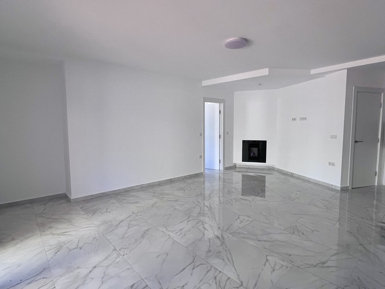 Villa for Sale in Costa Blanca Torrevieja, Alicante 2