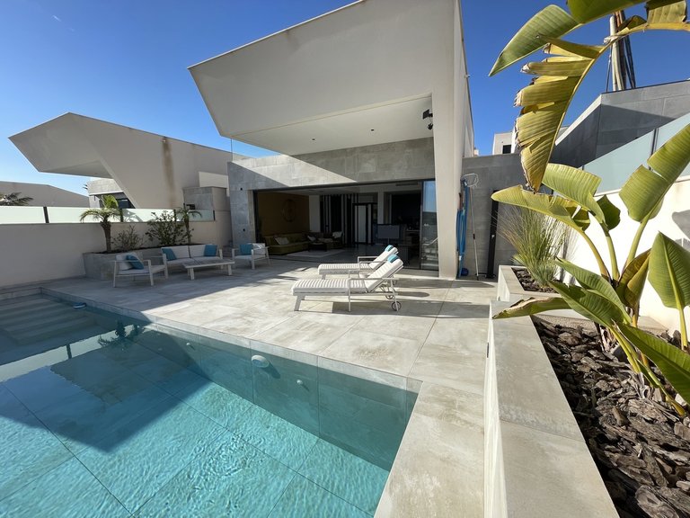 Villa for Sale in Costa Blanca Ciudad Quesada, Alicante 1