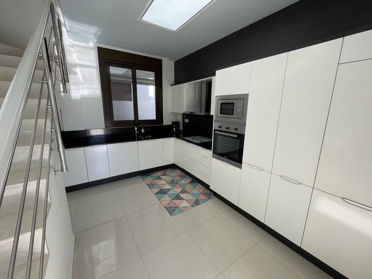 Town House for Sale in Costa Blanca Villamartin, Alicante 9