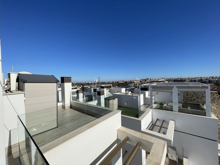 Town House for Sale in Costa Blanca Villamartin, Alicante 31