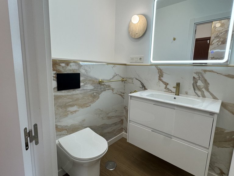 Penthouse for Sale in Punta Prima, Alicante 29