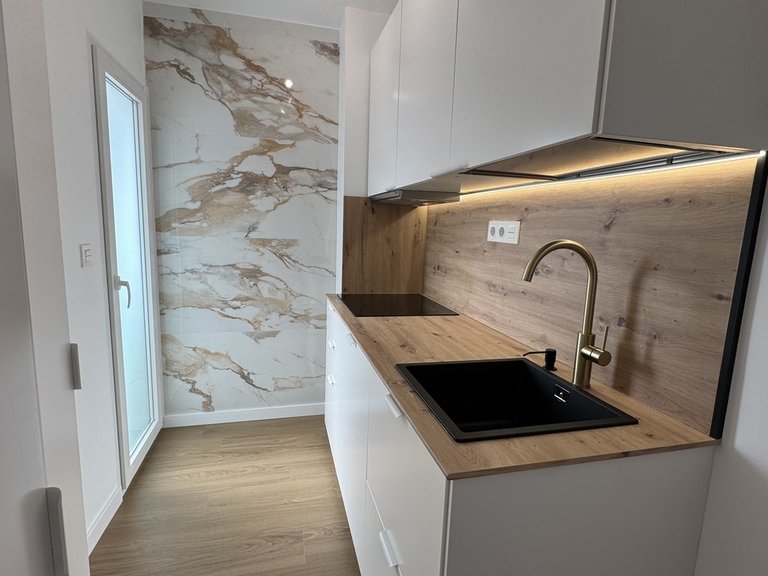 Penthouse for Sale in Punta Prima, Alicante 30