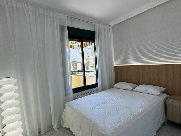 Apartment for Sale in Lomas De Campoamor, Alicante 7