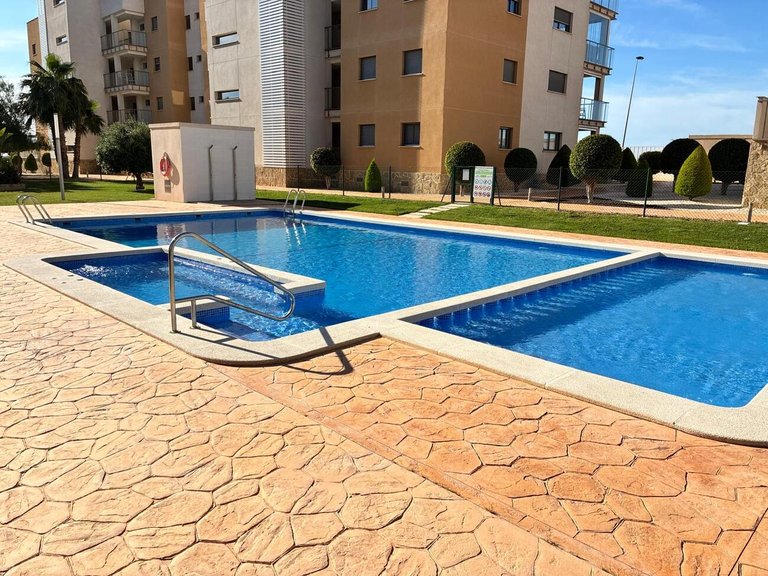 Apartment for Sale in Villamartin, Alicante 20