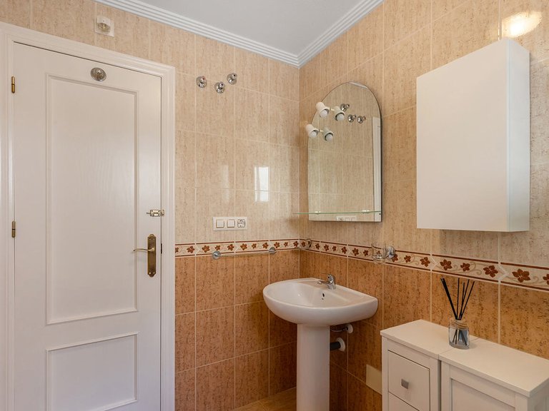 Apartment for Sale in Orihuela Costa, Alicante 7