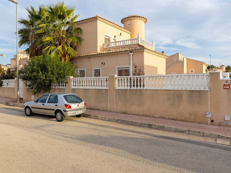 Villa for Sale in Costa Blanca Ciudad Quesada, Alicante 33