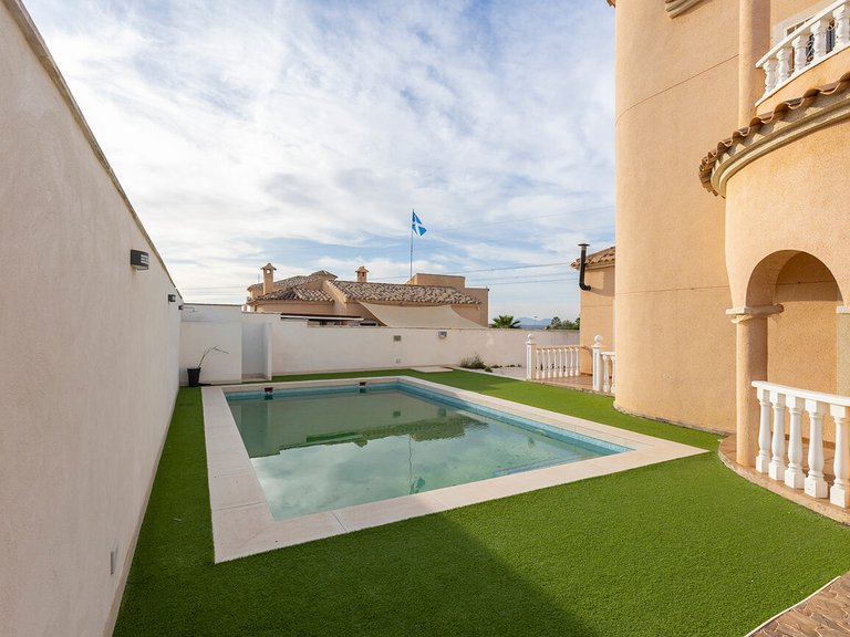 Villa for Sale in Costa Blanca Ciudad Quesada, Alicante 40