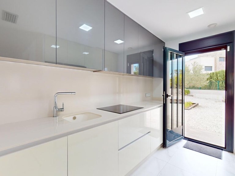 Villa for Sale in Costa Calida Playa Honda, Murcia 11
