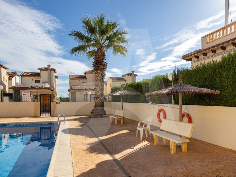 Villa for Sale in Costa Blanca Guardamar Del Segura, Alicante 45