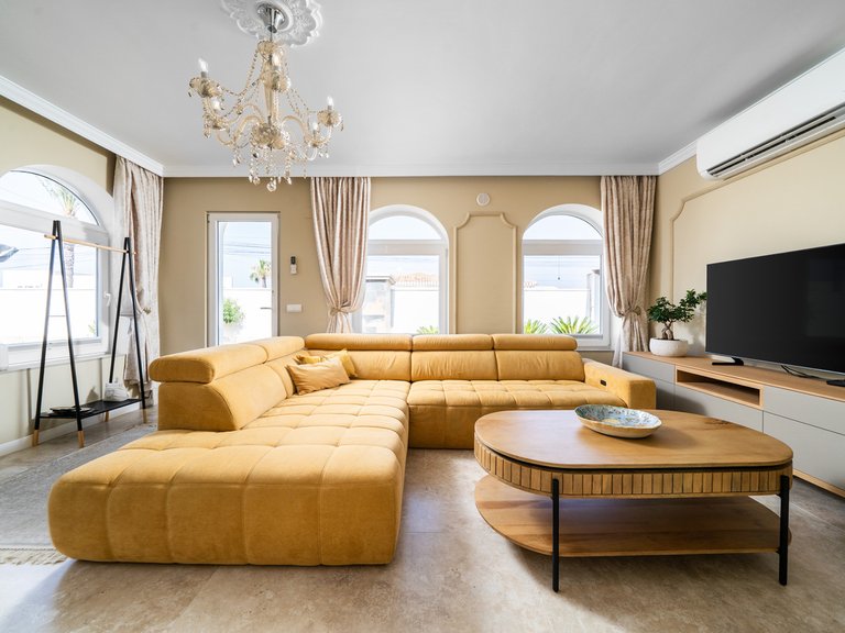 Villa for Sale in Costa Blanca Torrevieja, Alicante 16